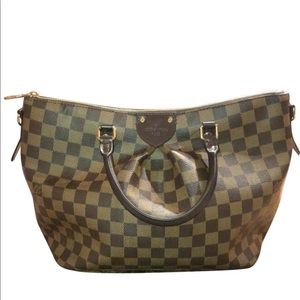 Louis Vuitton Purse